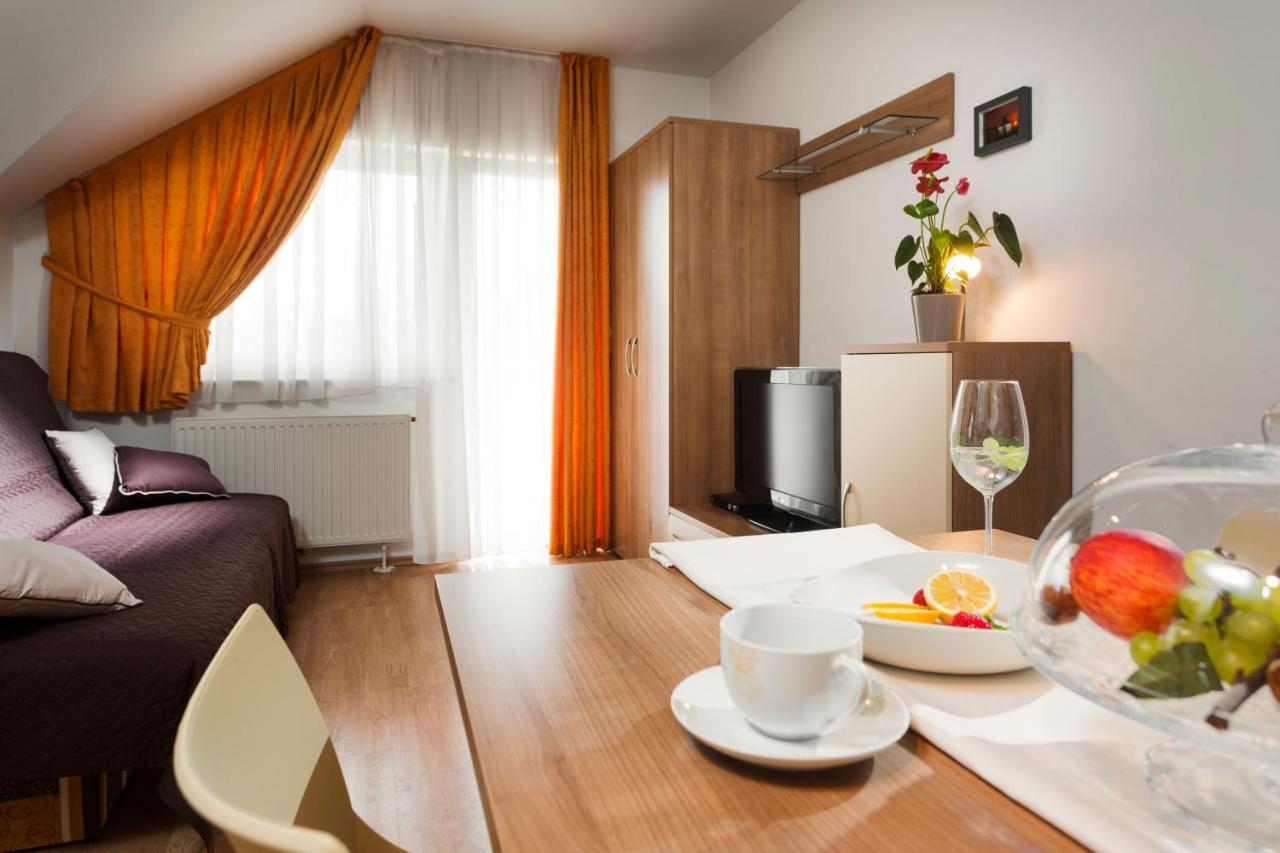 Rooms & Restaurant Ostarija Dolenjske Toplice Exteriér fotografie