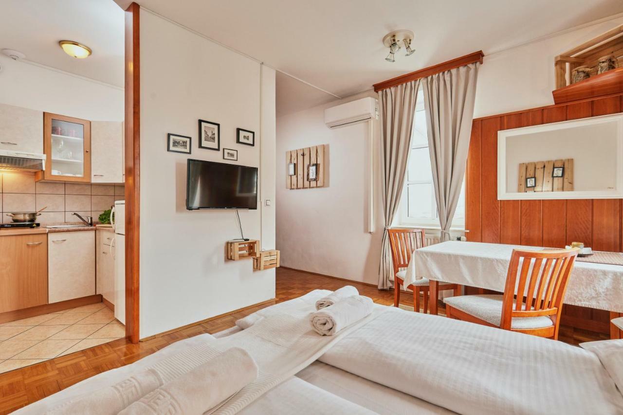 Rooms & Restaurant Ostarija Dolenjske Toplice Exteriér fotografie