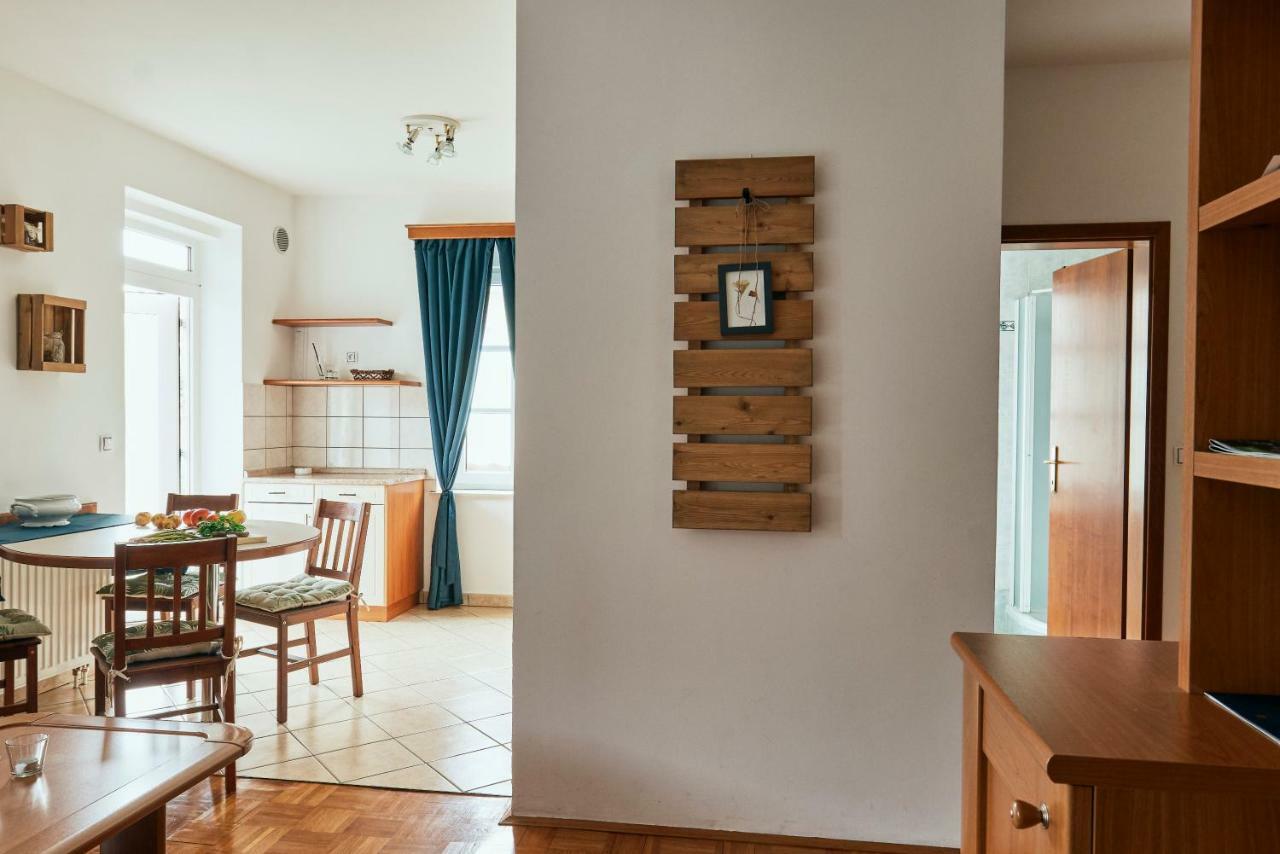 Rooms & Restaurant Ostarija Dolenjske Toplice Exteriér fotografie