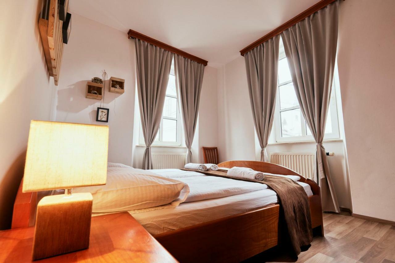 Rooms & Restaurant Ostarija Dolenjske Toplice Exteriér fotografie